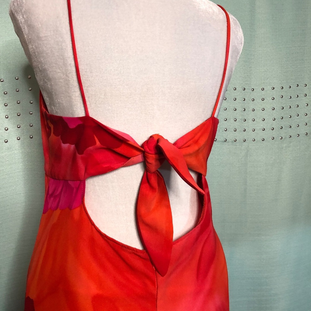 Floral Maxi dress Spaghetti strap tie back easy care great for travel - Picture 9 of 11